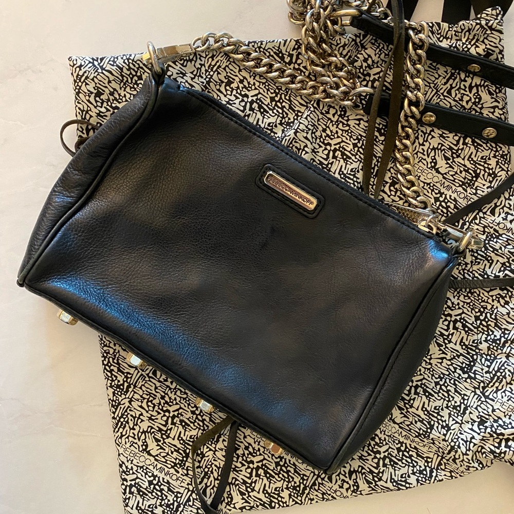 Rebecca Minkoff black leather zipper crossbody bag - Picture 4 of 5